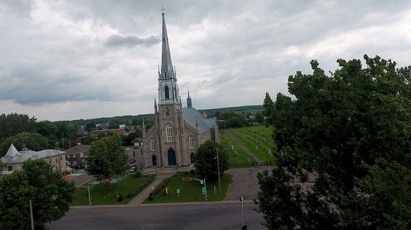 Église-St-Henri-de-Lévis-01