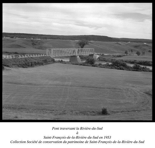 Pont métallique sur la rivière 1953-B-web